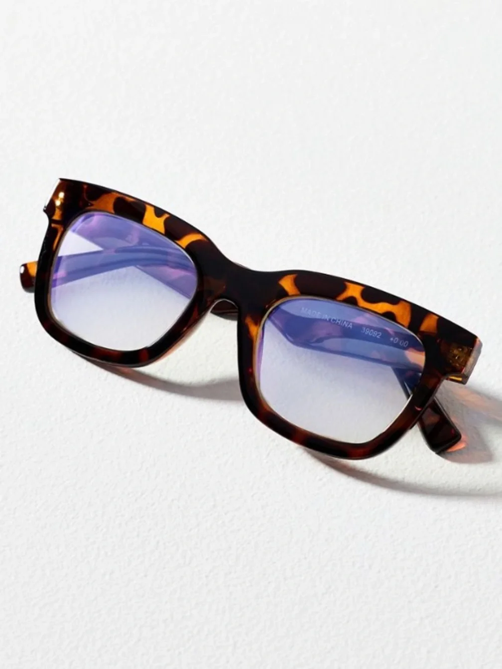 Anthropologie AJ Morgan Curved Square Readers NWT